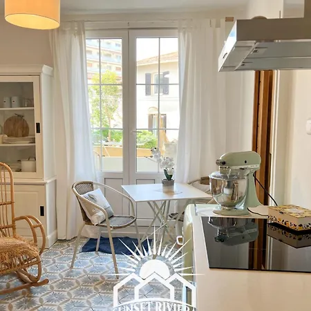 Apartment Le Pin Dore For 2 By Sunset