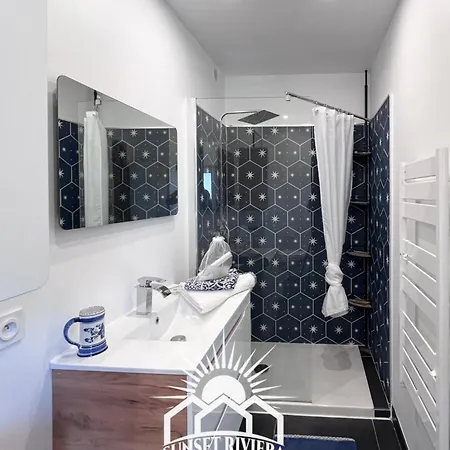 Apartment Le Pin Dore For 2 By Sunset